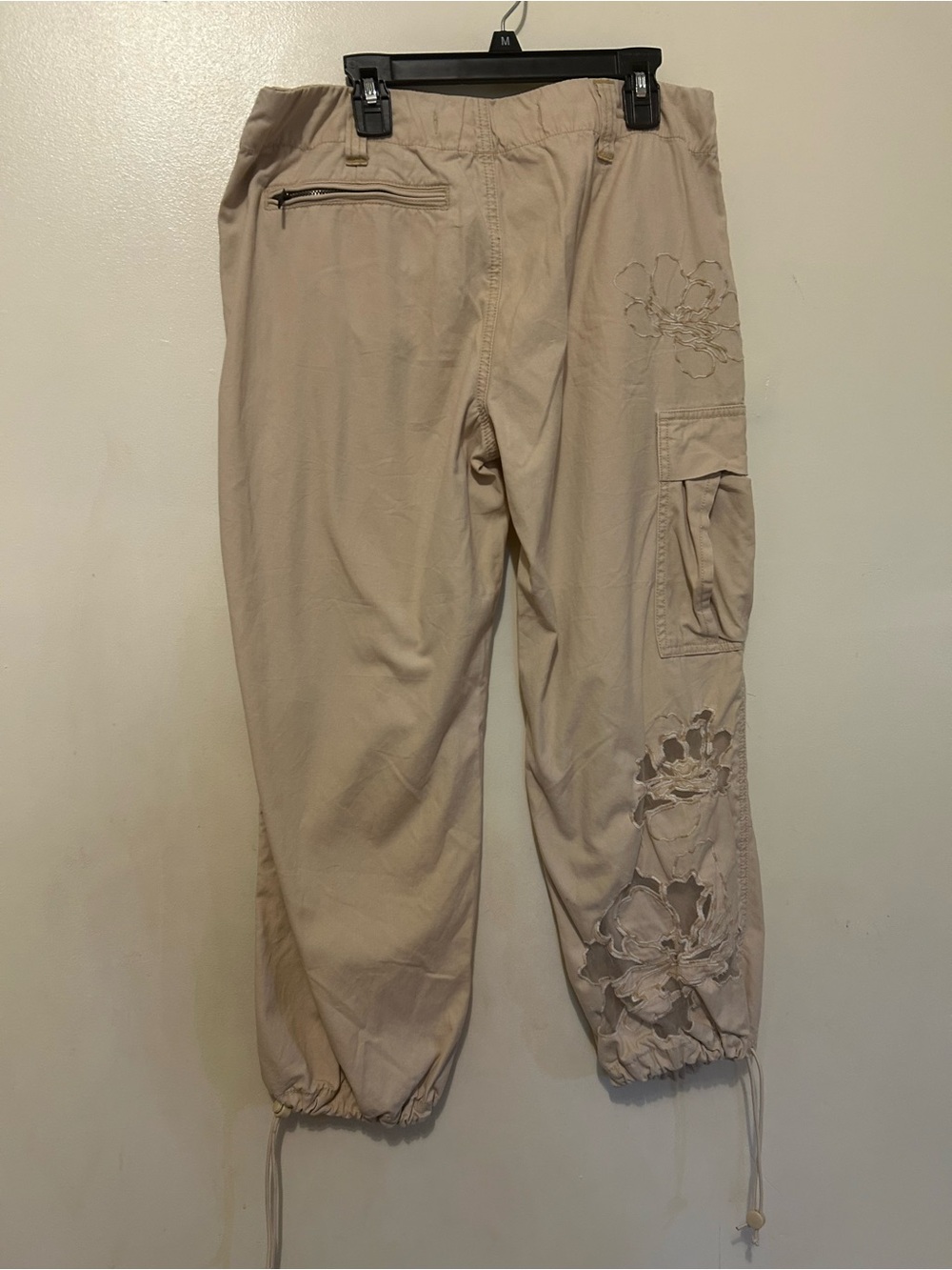 NWOT VTG Express Women’s Beige Cargo Jogger Utility Pants w/ Embroidery Sz 7/8